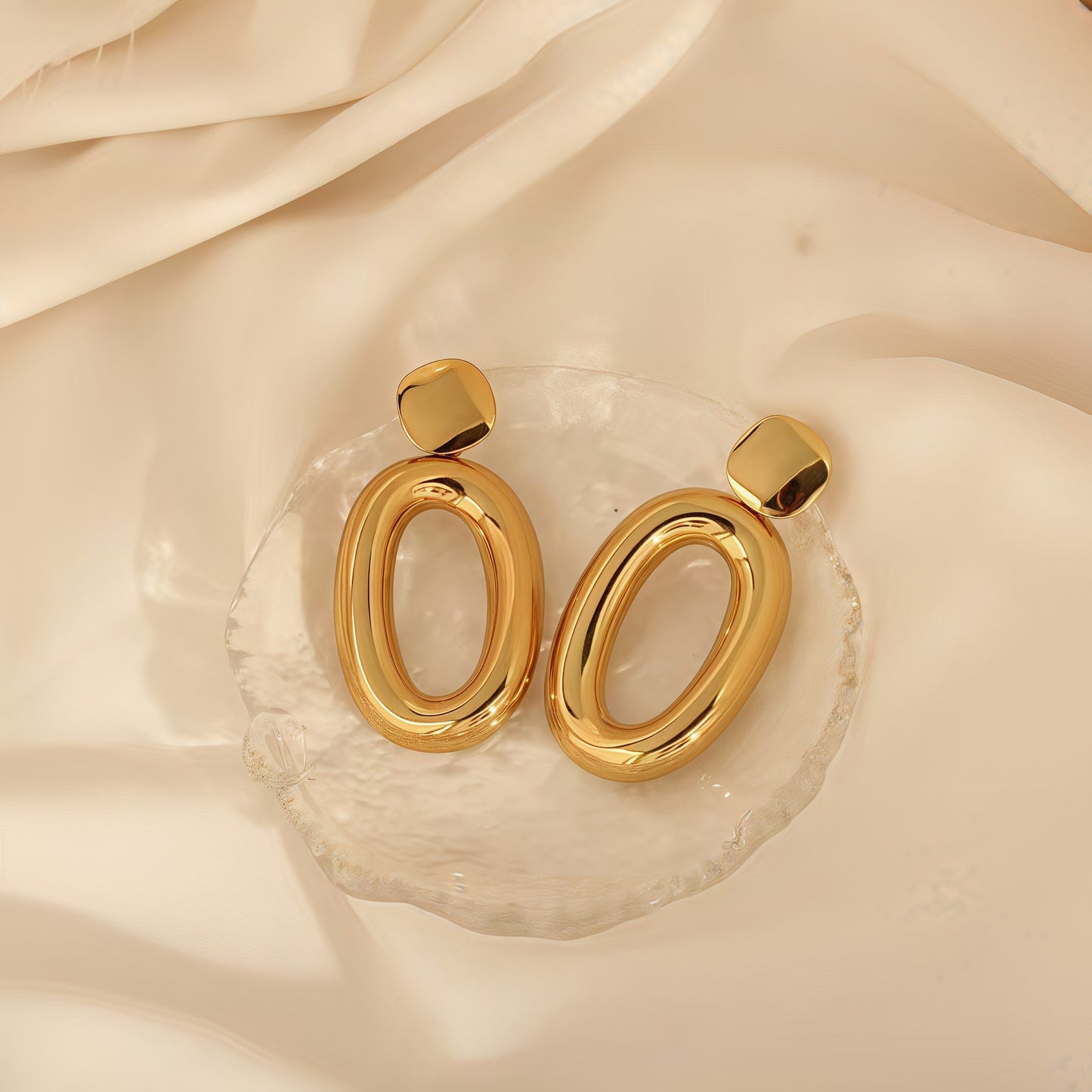 Oval Shape Women Earring